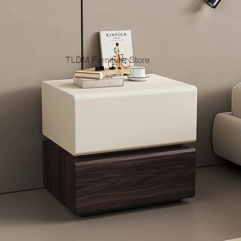 Interior Design White And Wood - طاولة جانبية للسرير بتصميم نورديك فاخر